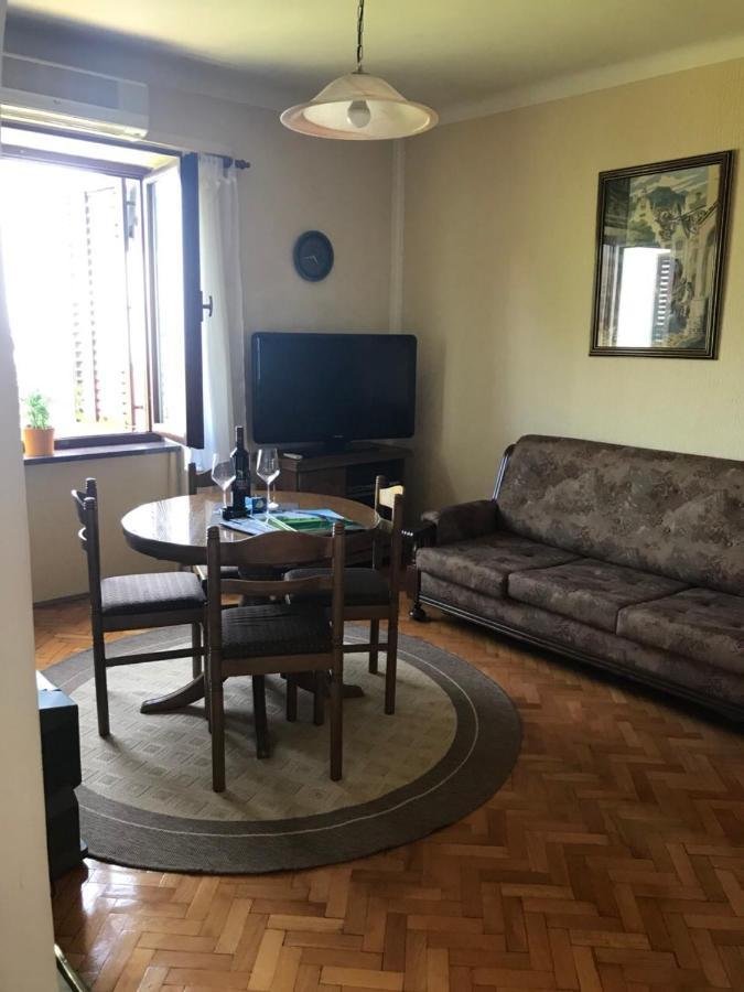 Apartman Nika Rijeka Extérieur photo